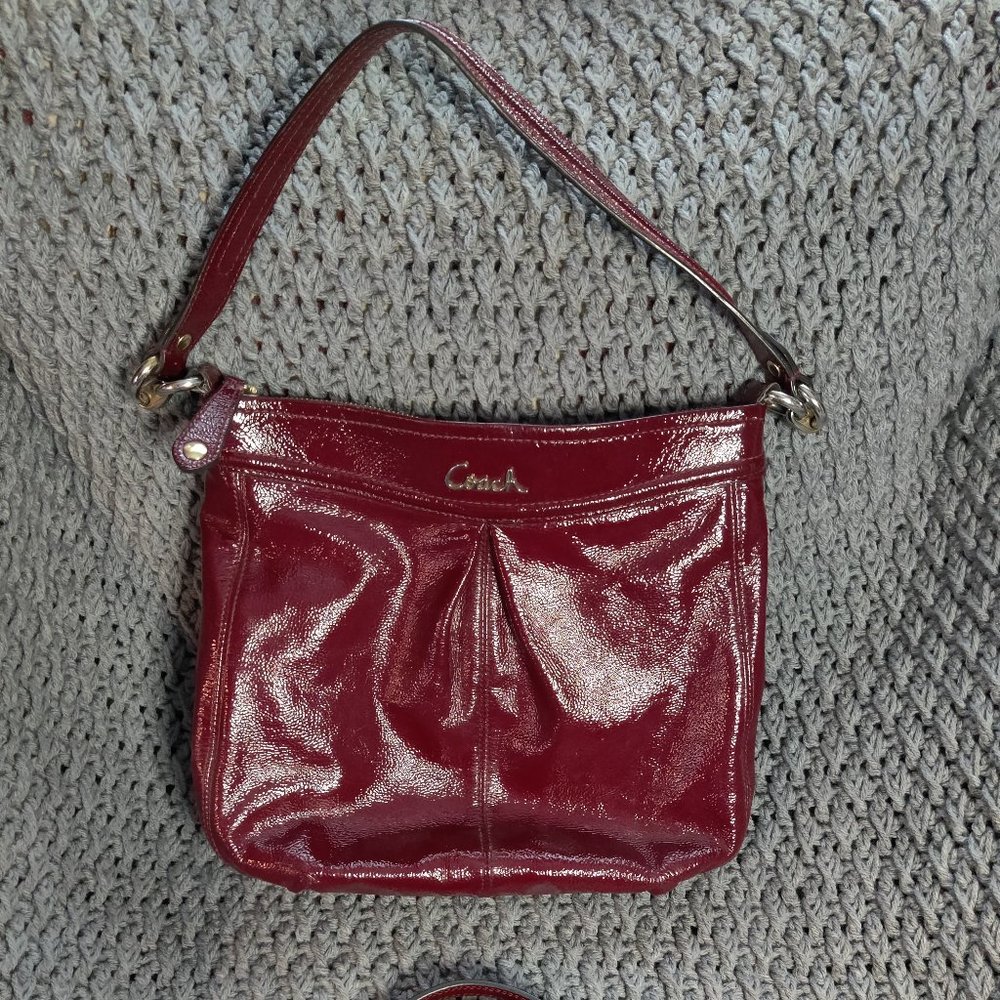 Coach Ashley Patent Hippie F20462 Crimson Red